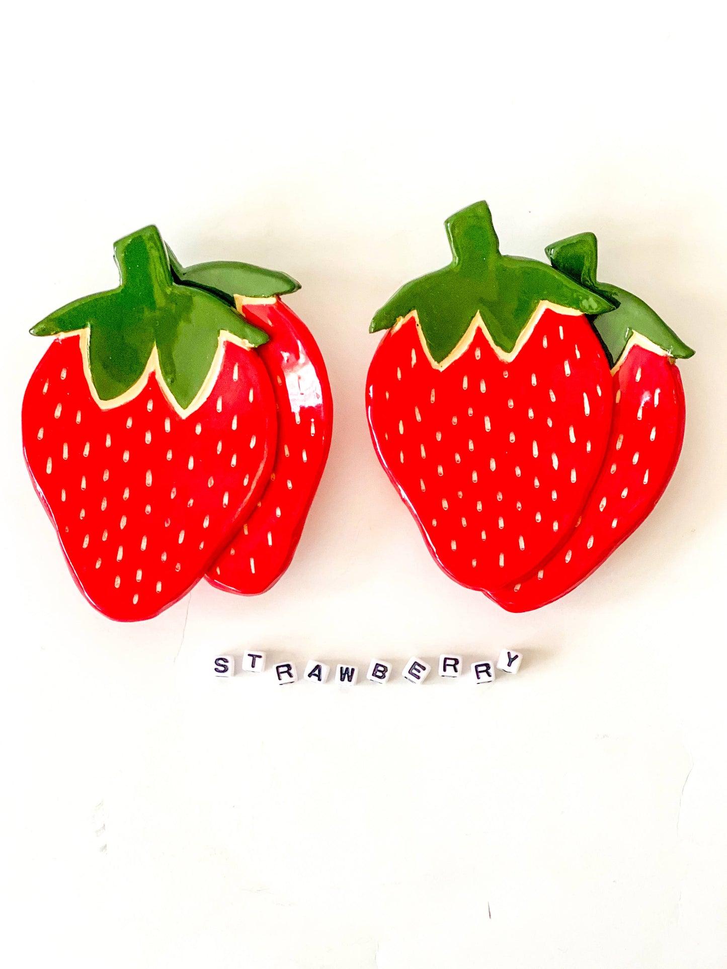 SMO Ceramics: Strawberry Dish
