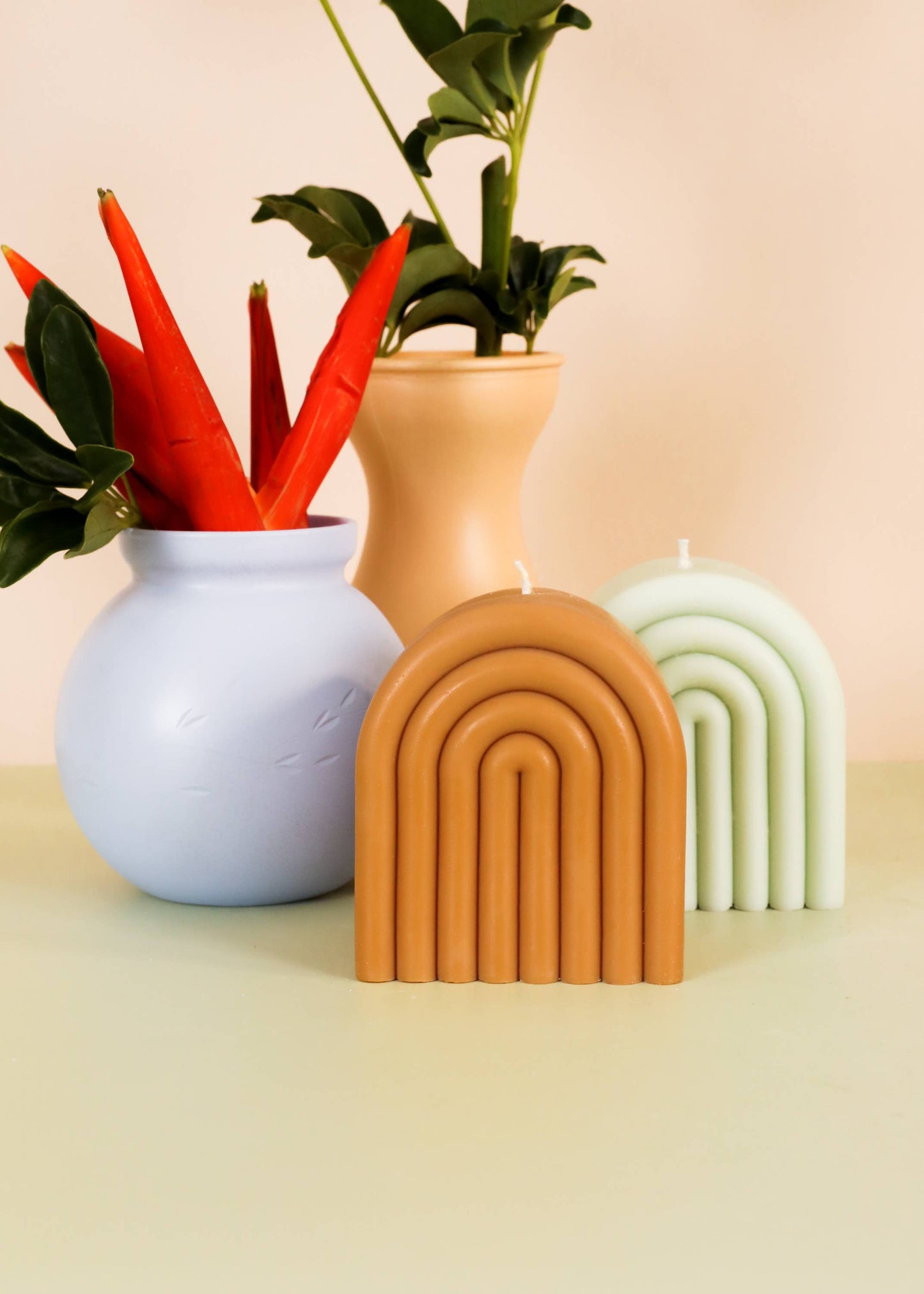 Honey Short Arch Candle