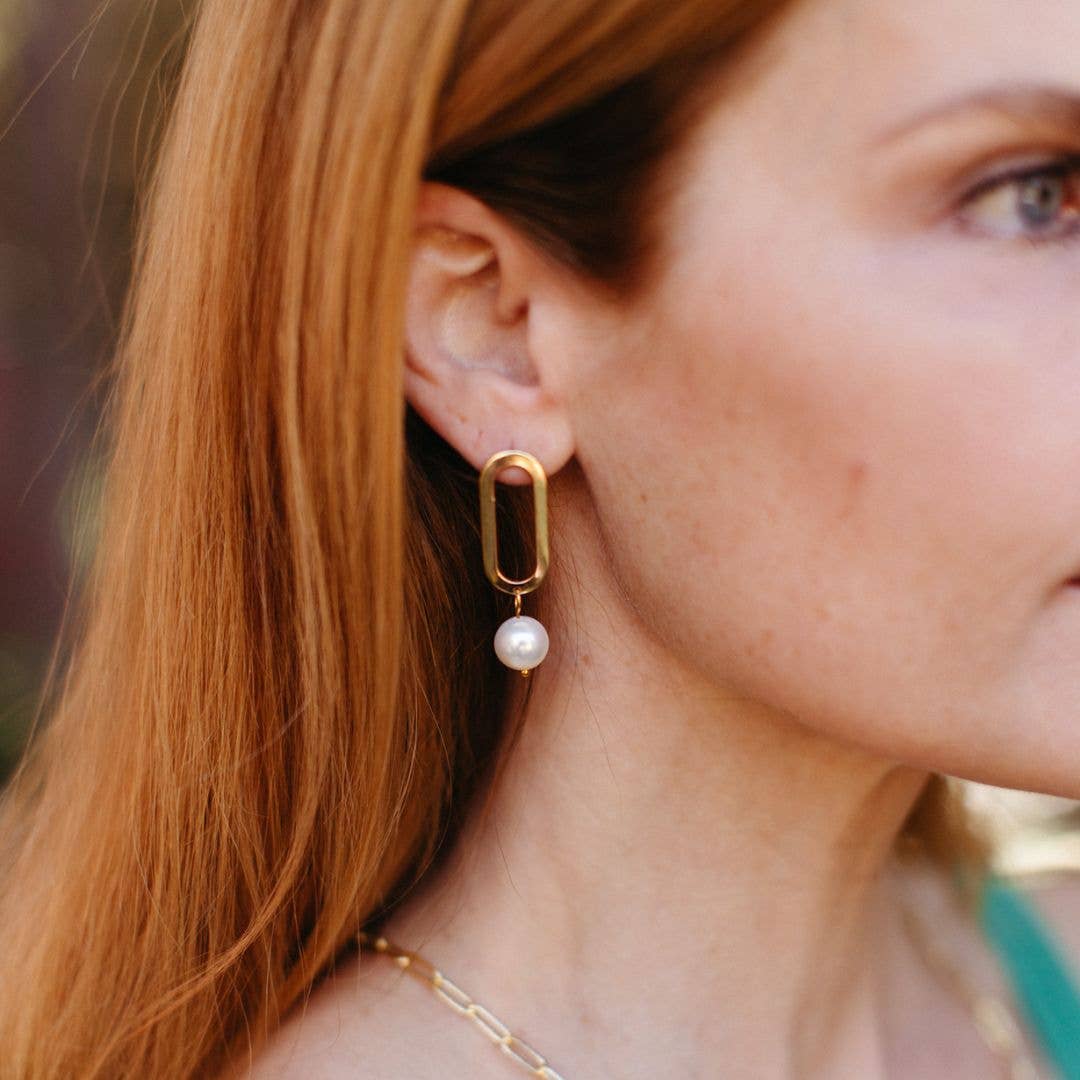 PURPOSE Jewelry - Linked Pearl Studs