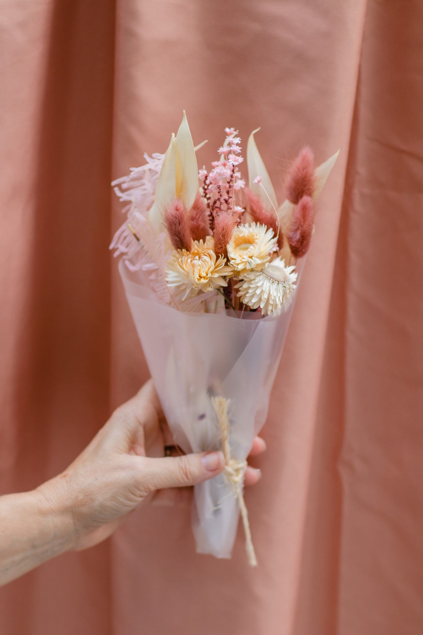 Lark Pink & White Mini Bouquet – Boho Hazel & Co.