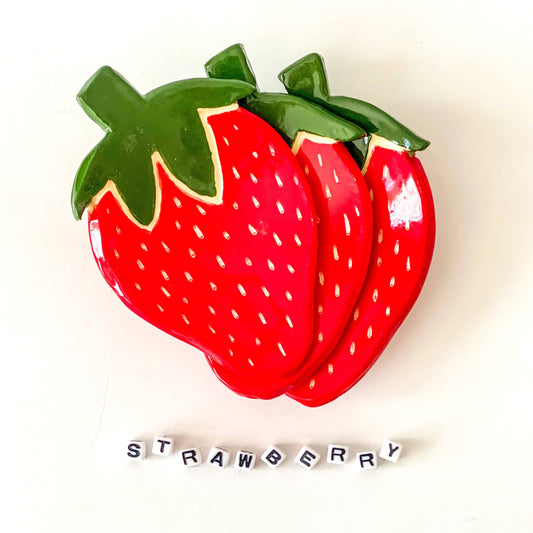 SMO Ceramics: Strawberry Dish