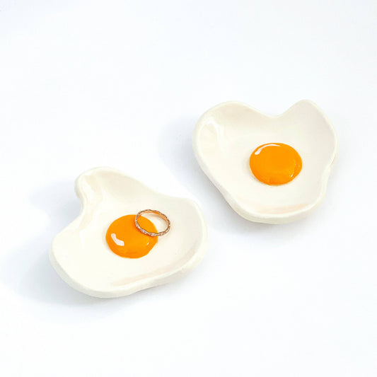 SMO Ceramics: Egg Dish