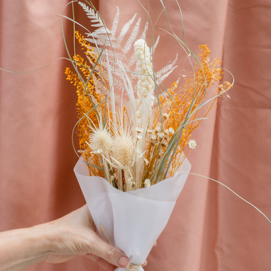 Citrine Yellow & White Mini Bouquet