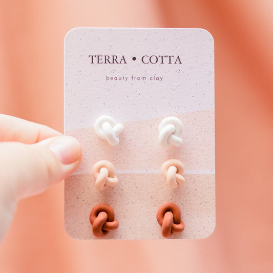 Knotted Studs
